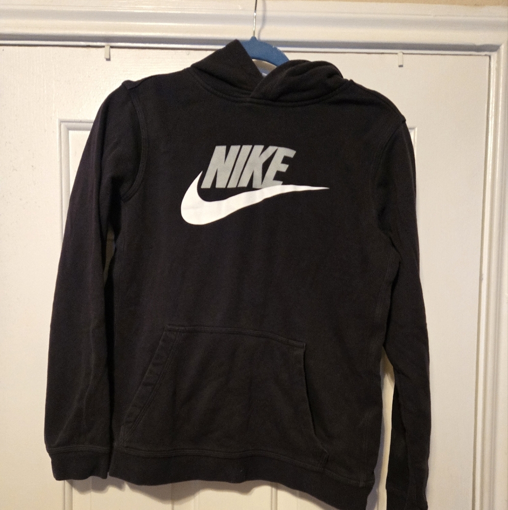 Nike hoodie and pants set.